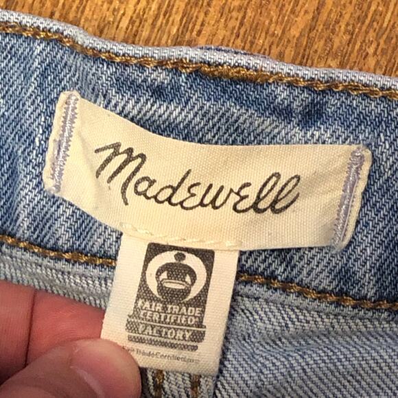 Madewell The Perfect Vintage Jean Light Wash Distressed Raw Hem Size 27P - Picture 12 of 13